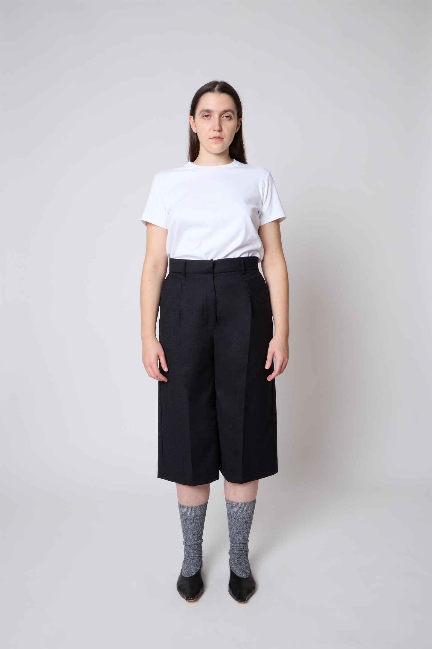 Renè Bermuda in Black Wool
