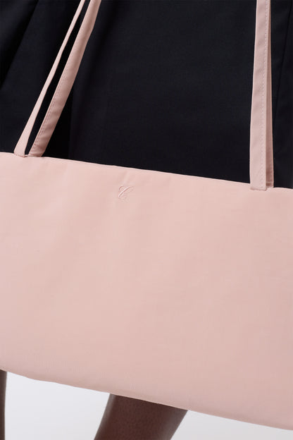 Edda Bag in Pink Nylon