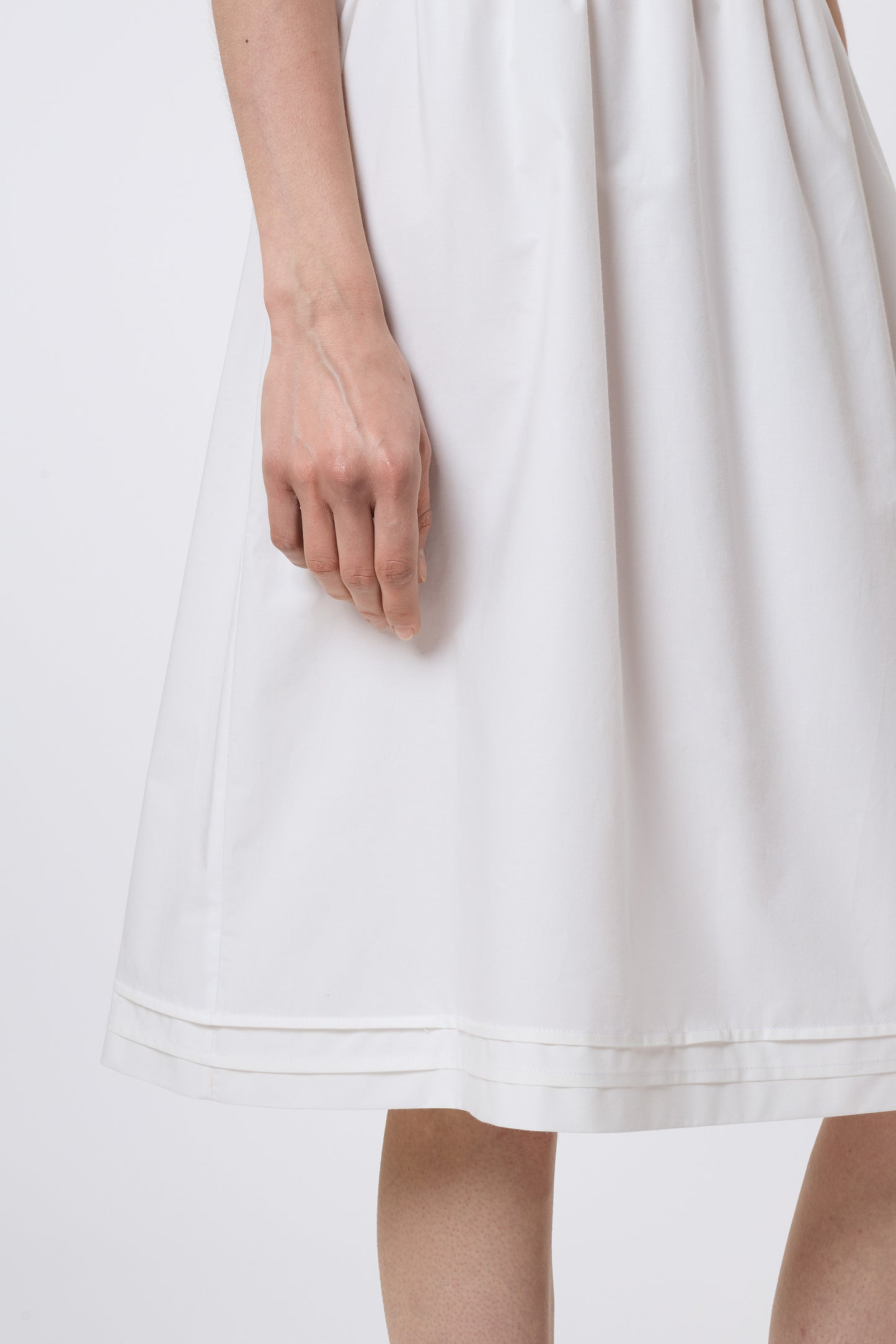 Carina Skirt in White Cotton