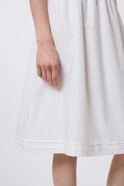 Carina Skirt in White Cotton