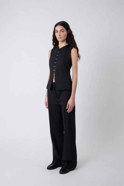 Macondo Vest in Black Wool