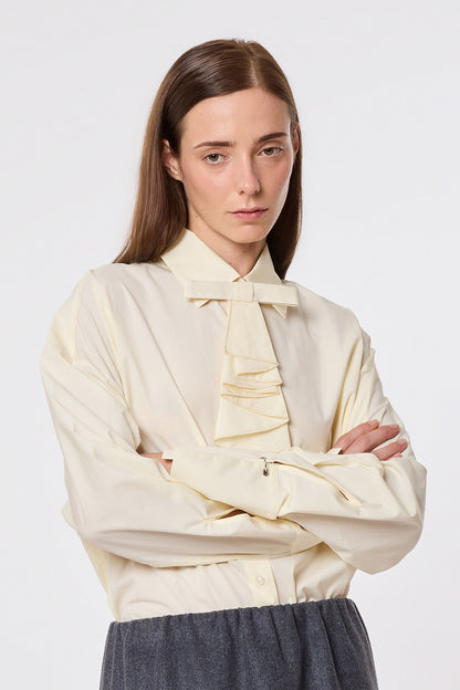 Jabot in Ivory Cotton
