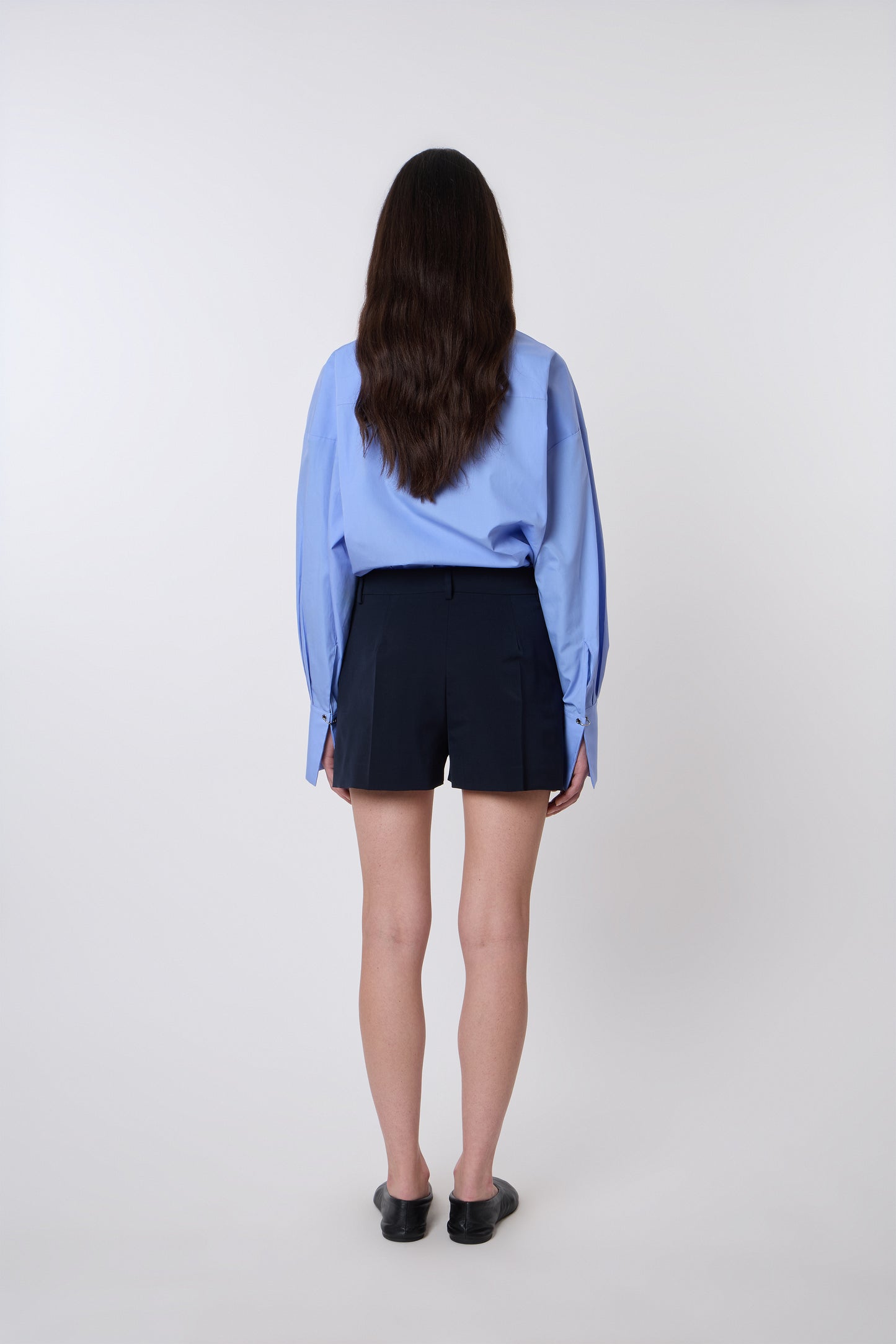 Sol Shorts in Blue Wool
